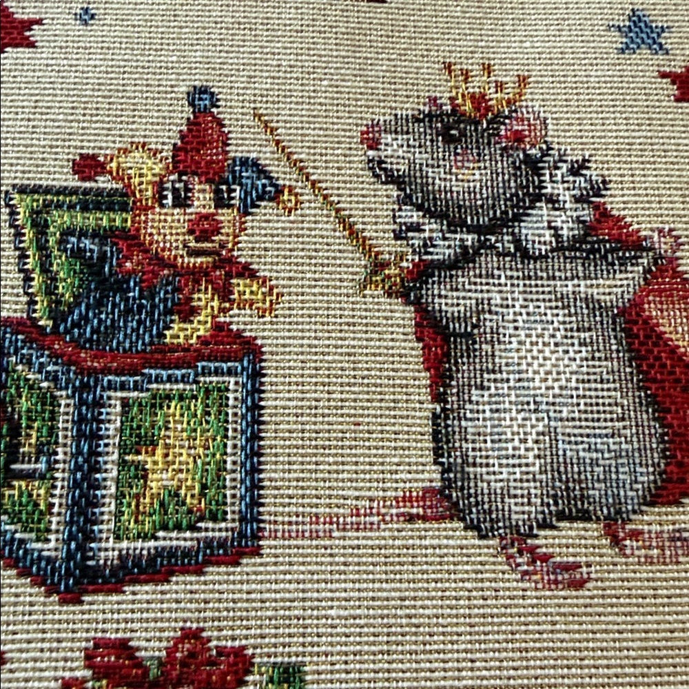 Caldeira Crosstitch Christmas stitched pillows 🎅🏻🎅🏻 - Picture 3 of 10